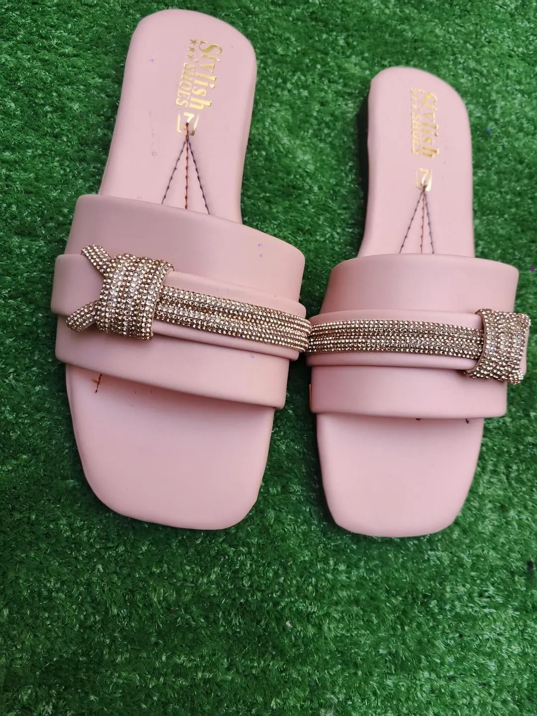 Pink Rhinestone Women's Flip Flops Size 6-10